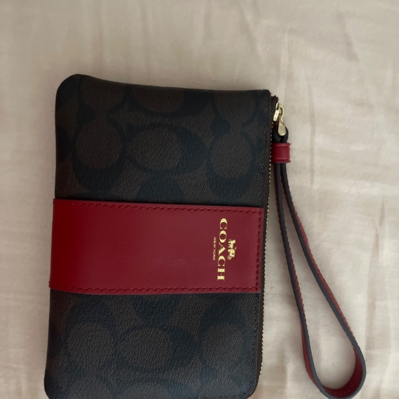 Coach wristlet - Picture 2 of 3